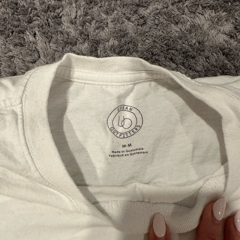 Urban outfitters white cropped tee - Picture 2 of 3